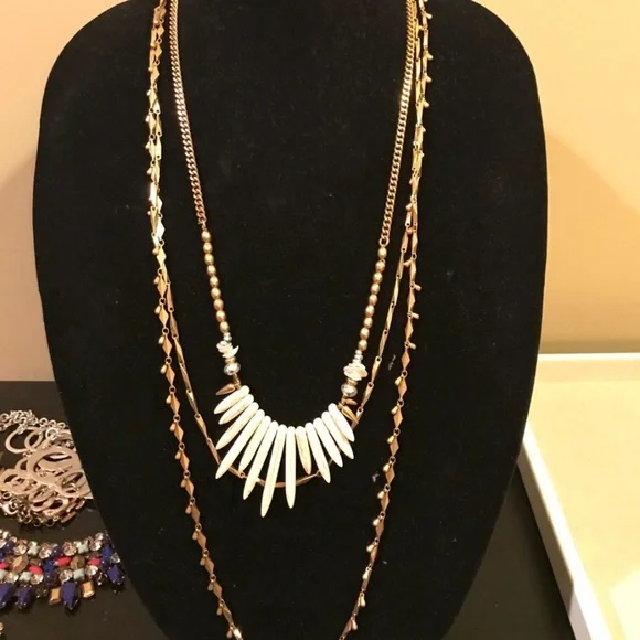 :: Stella & Dot | Versatile Howlite & Gold 5-in-1 Zuni Layering Necklace… - Picture 11 of 16
